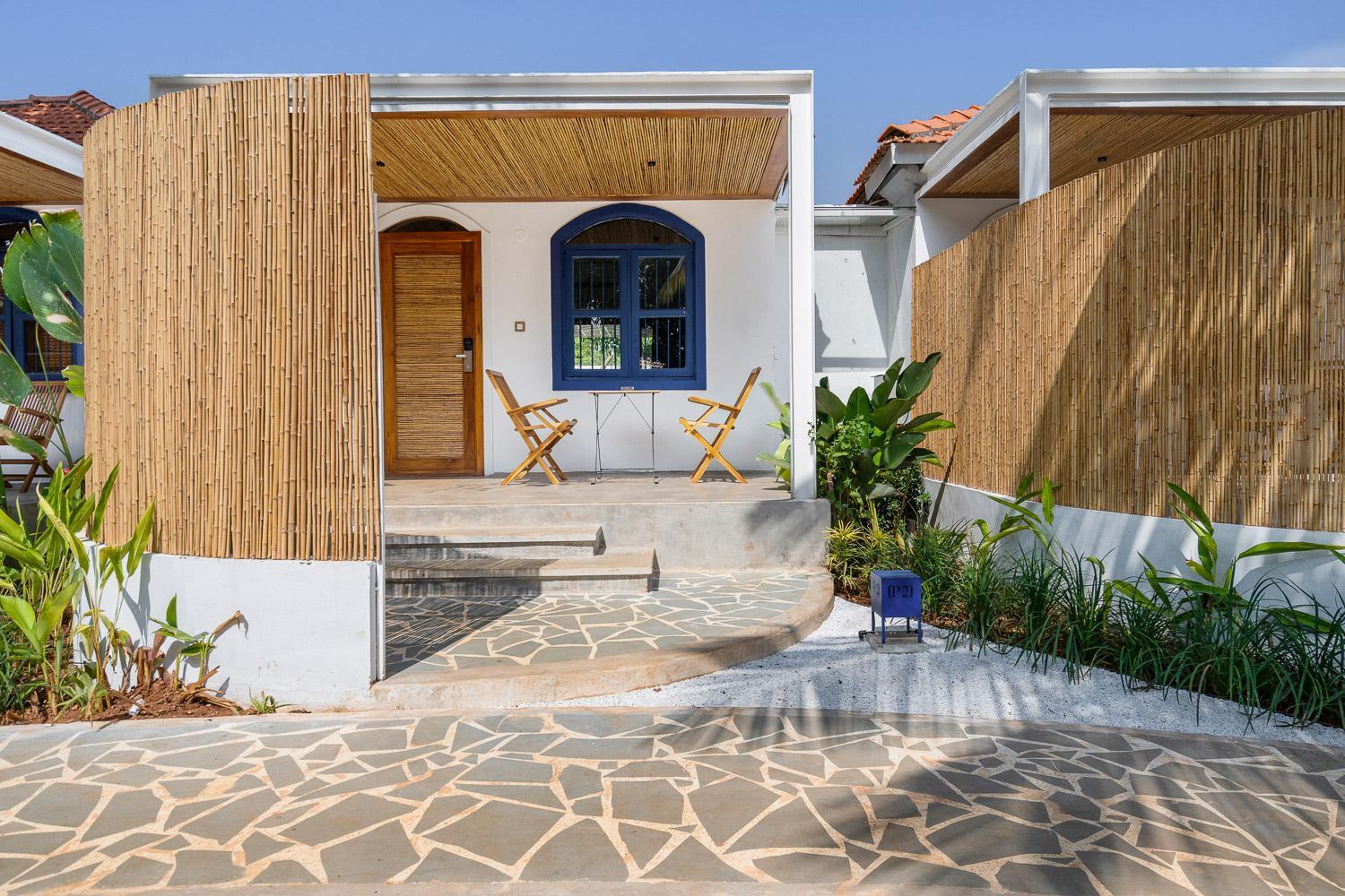 Azora By Ayatana, Goa Hotel มอร์จิม ภายนอก รูปภาพ